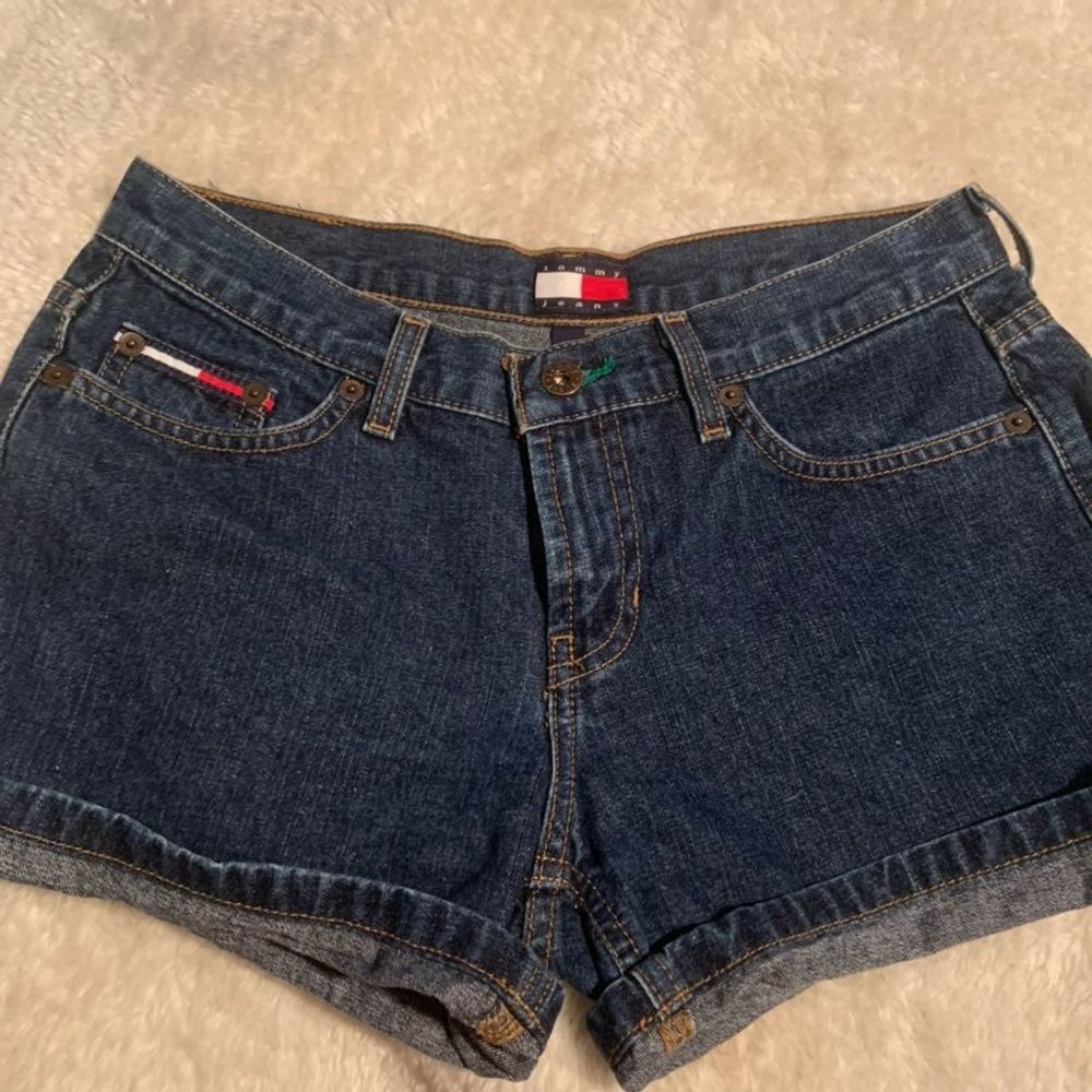 Vintage Tommy Hilfiger denim jean shorts 3 s - Picture 6 of 7